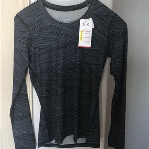 Under armor workout shirt
